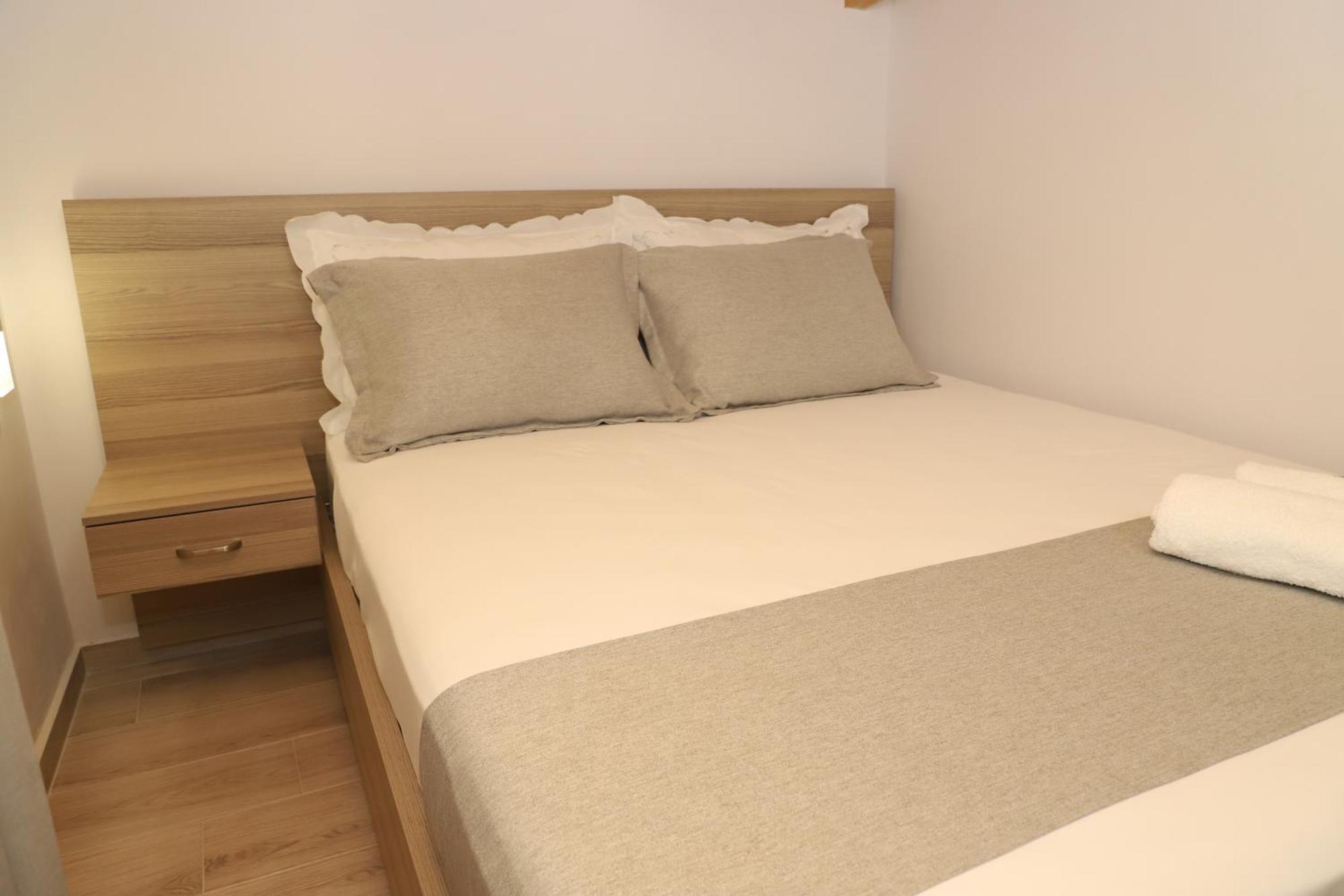 بيرات Guesthouse Kazazi المظهر الخارجي الصورة