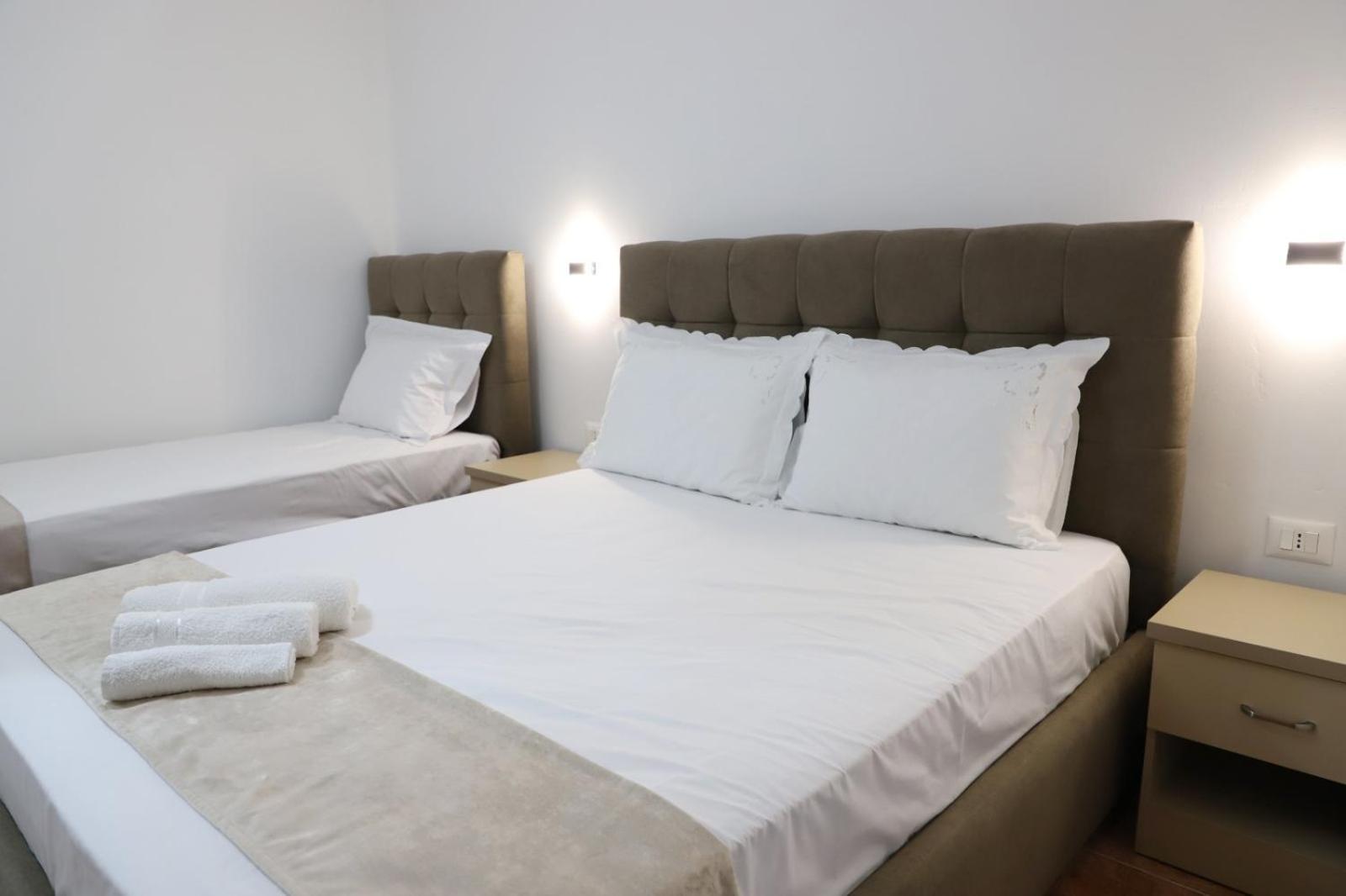 بيرات Guesthouse Kazazi المظهر الخارجي الصورة