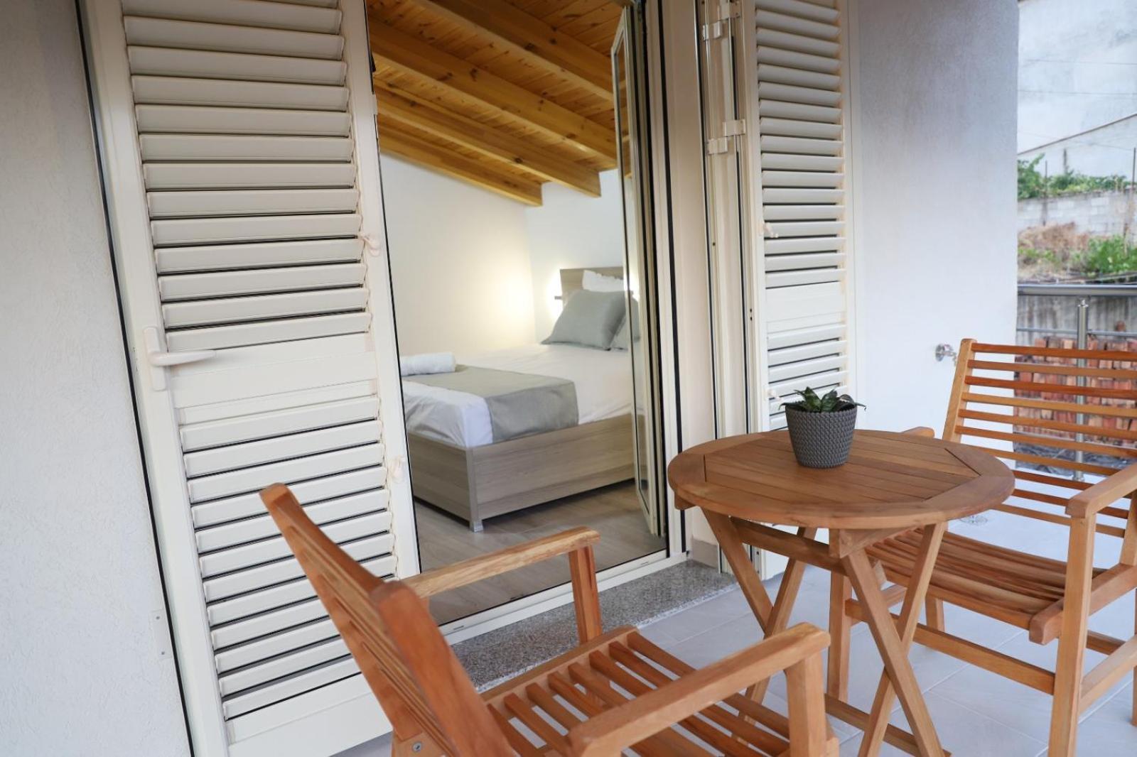 بيرات Guesthouse Kazazi المظهر الخارجي الصورة